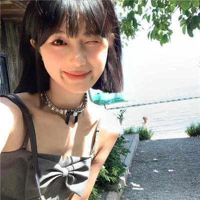 蓝海少女
